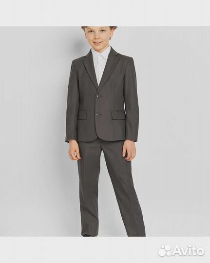 Школьный костюм для мальчика 128р чессфорд (новый)