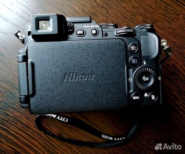 Nikon coolpix P7800
