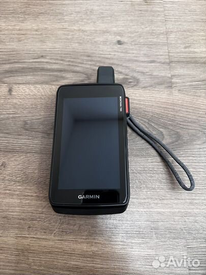 GPS-навигатор Garmin Montana 700i