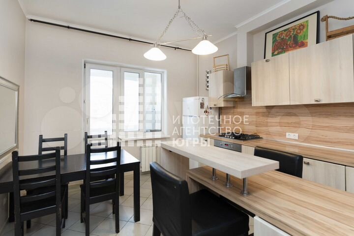 4-к. квартира, 126 м², 3/5 эт.