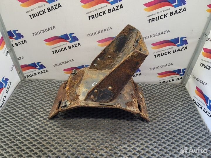 Кронштейн ресивера Volvo FH