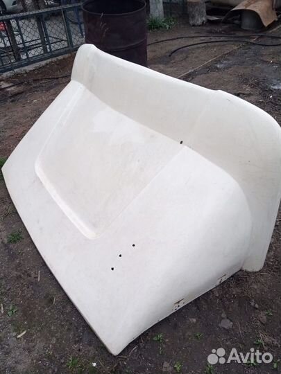 Продаю спойлер на газель некст без крепления