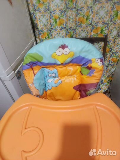 Столик для кормления ребенка