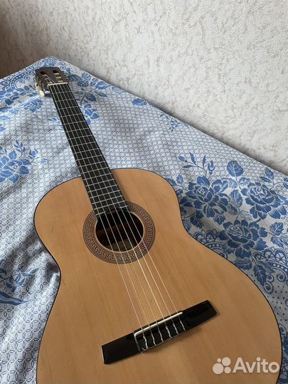 Гитара классическая
