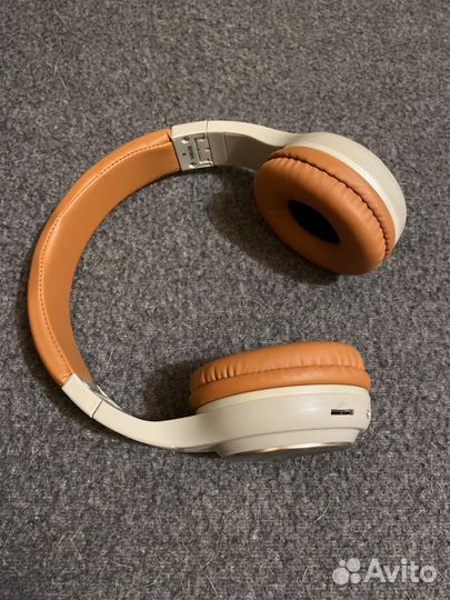 Беспроводные наушники