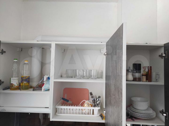 2-к. квартира, 56 м², 2/4 эт.