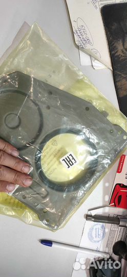 Сальник коленвала задний