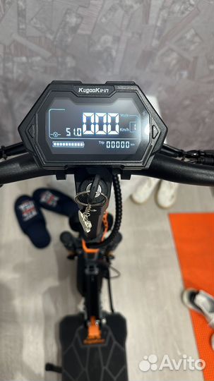 Электросамокат kugoo