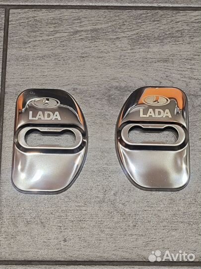 Накладки на замки дверей (хром) Лада Веста