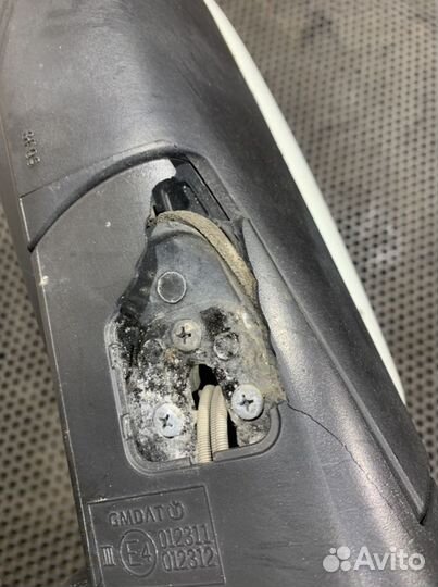 Зеркало правое Chevrolet Aveo T250 Авео