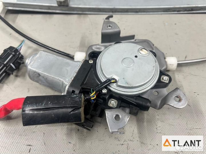 Стеклоподъемник передний правый nissan march