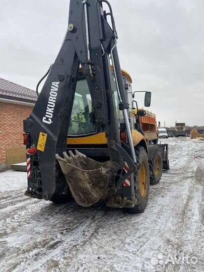 Экскаватор погрузчик