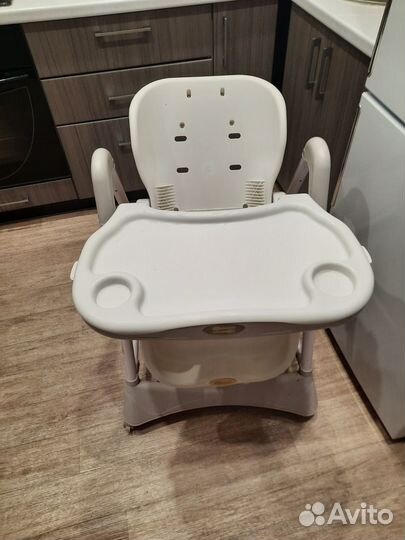 Стульчик для кормления babyton