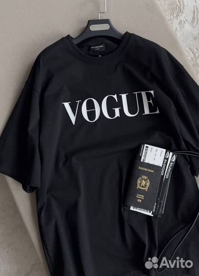 Футболка Vogue Balenciaga (новинка 2025)