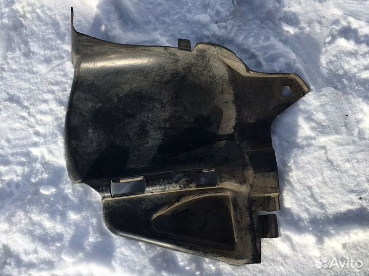 Пыльник двигателя наружный Ниссан Альмера джи15