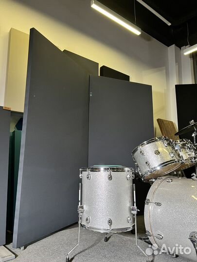Акустическая мобильная ширма