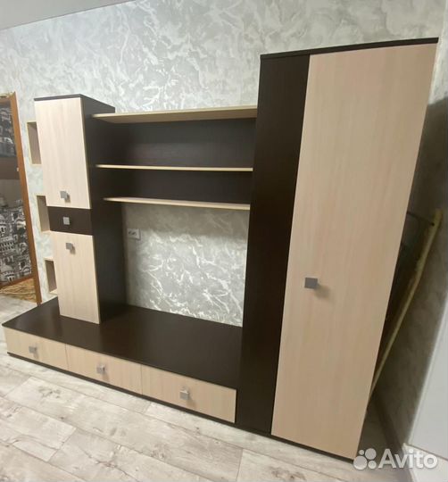 Стенка в гостиную бу