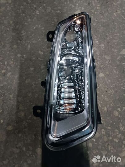 Туманка Фольксваген Поло 15-20 г.в. под 2 лампочки