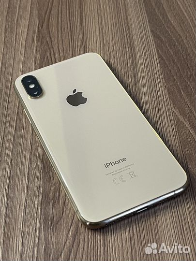 iPhone Xs, 64 ГБ