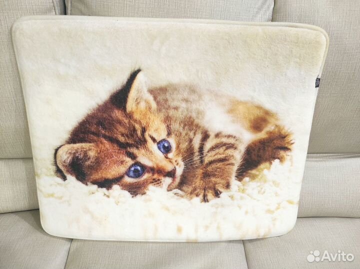 Лежак для кошки новый