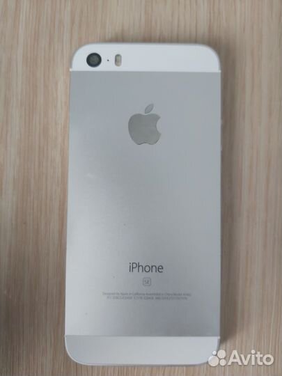 iPhone SE, 16 ГБ