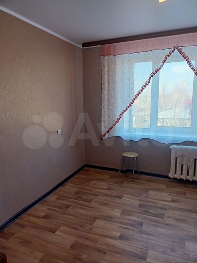 Комната 13 м² в 5-к., 5/9 эт.