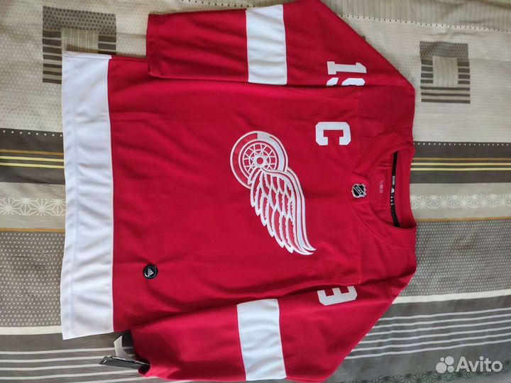 Хоккейный свитер Detroit Red Wings размер 46