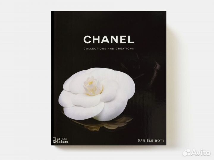 Chanel. Collections and Creations. Thames & Hudson