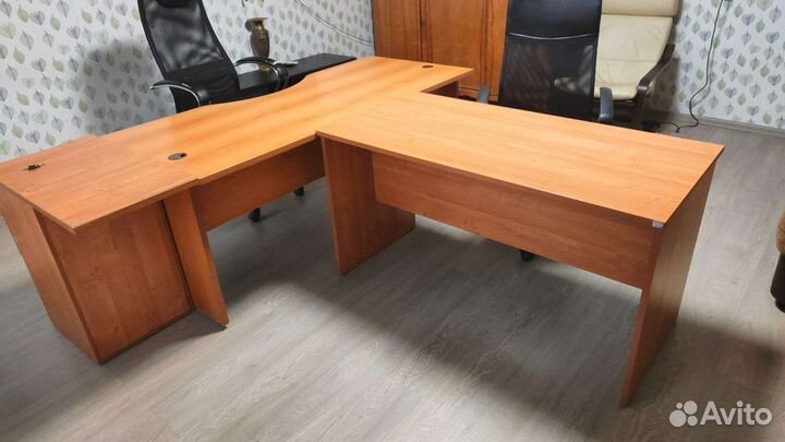Офисная мебель бу