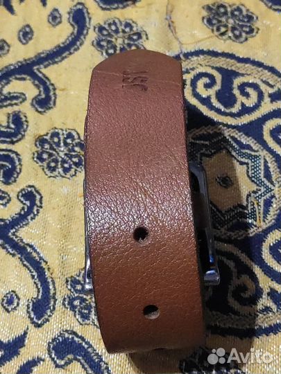 Мужской кожаный ремень