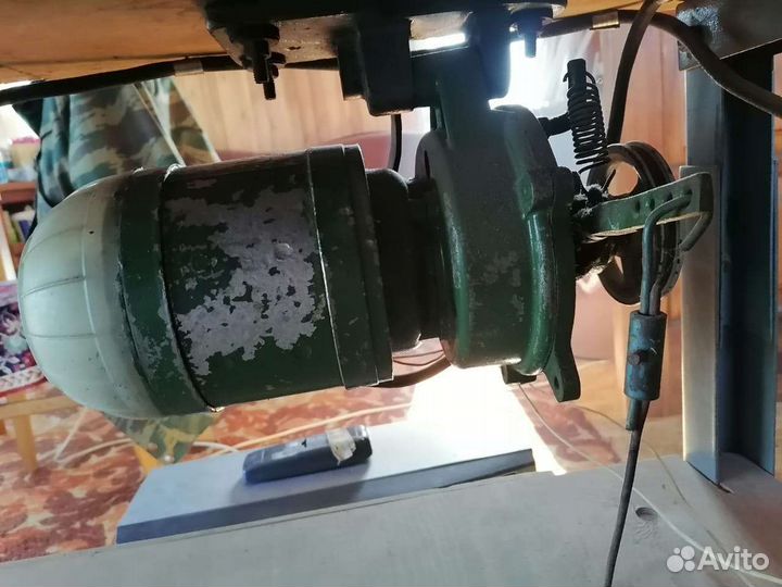 Швейная машина