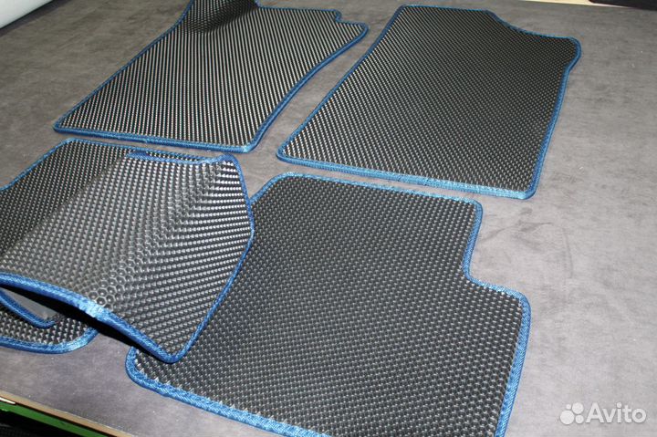 Автоковрики EVA для Toyota Avensis (1997-2003)