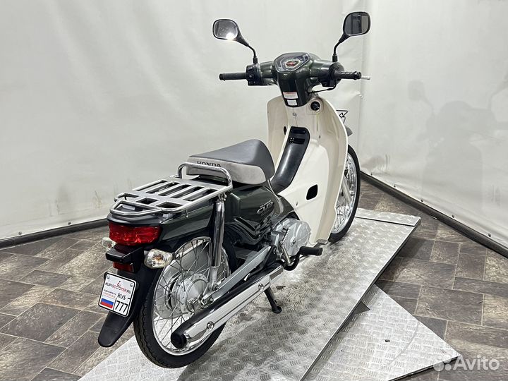 Скутер Honda Super Cub (2012г.в.)