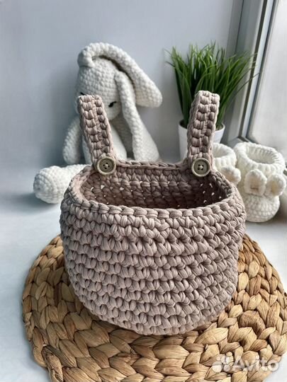 Подвесная корзина на кроватку