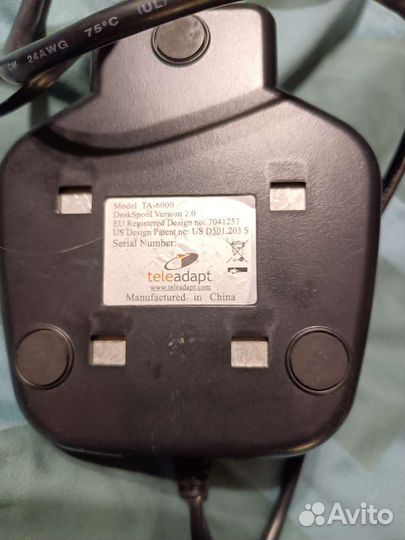 Держатель для интернет кабеля для стола Teleadapt