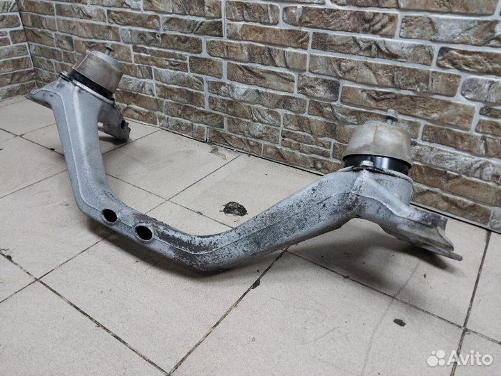 Балка продольная под двс передняя Audi Q7 4L 3.0