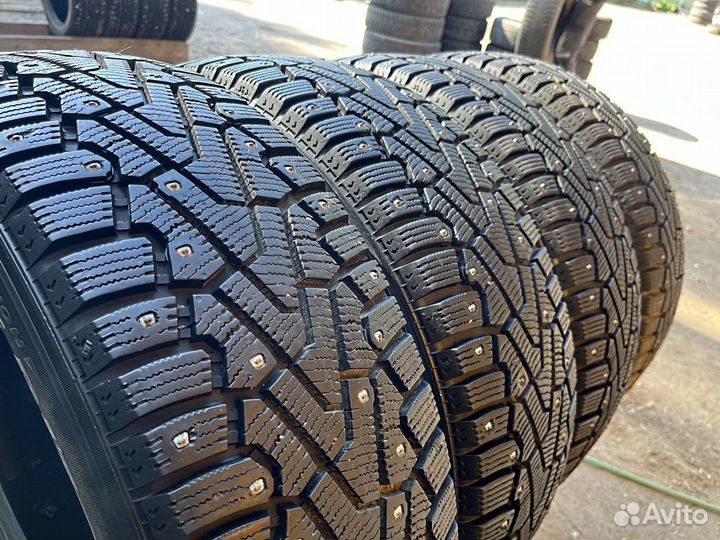 Pirelli Winter Ice Zero 215/65 R17 103T