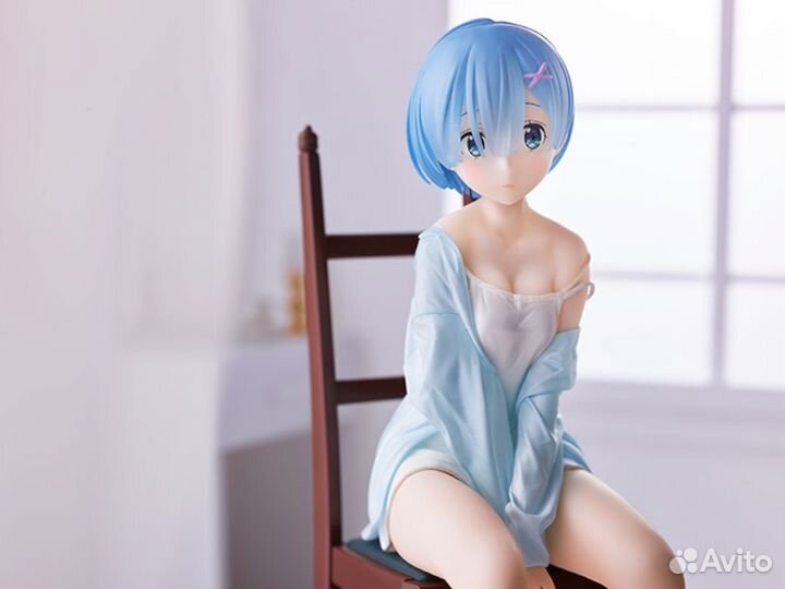 Аниме фигурка Рем Жизнь с нуля