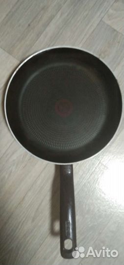 Сковорода тефаль б/у