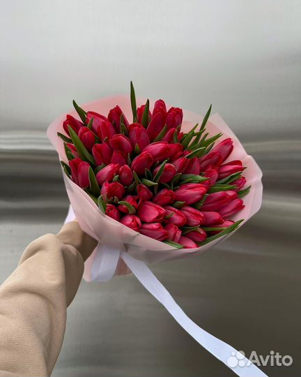 Тюльпаны к 8 марта