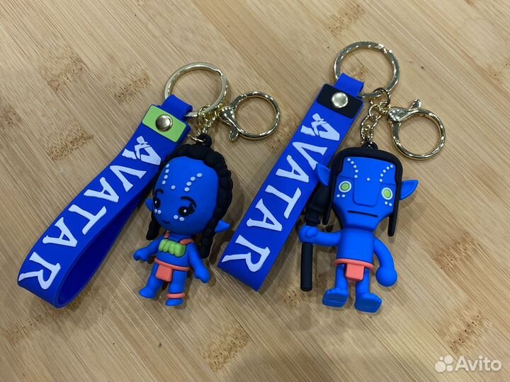 Брелки на рюкзак на портфель на ключи брелок