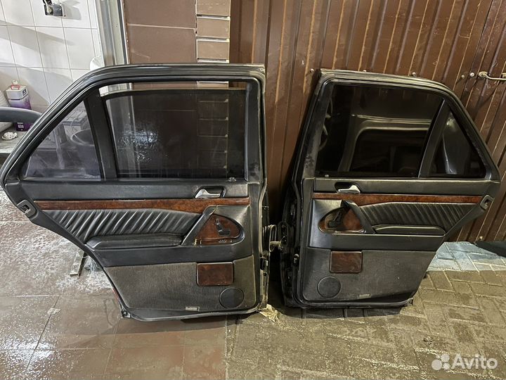 Mercedes w140дверь задняя левая правая