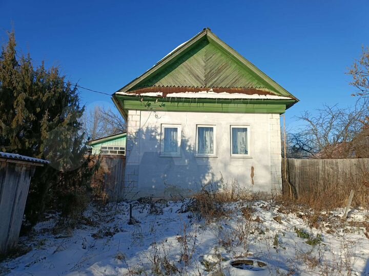 Дом 35 м² на участке 50 сот.