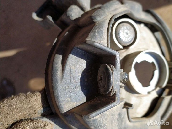 Передний противотуманный фонарь kia ceed 2