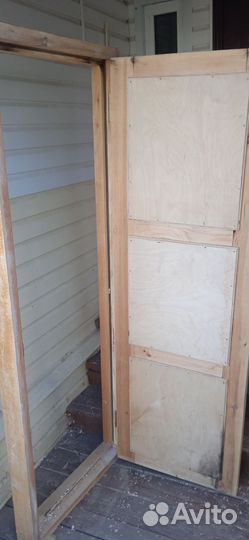 Блок дверной деревянный