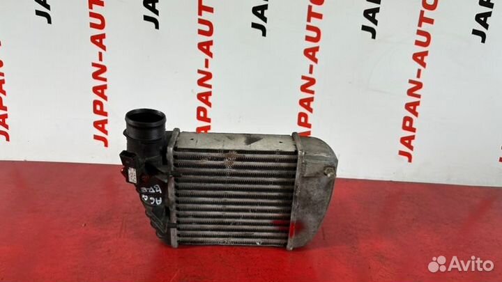 Интеркулер Audi A6 C6 2.0 BRE TDI 2006