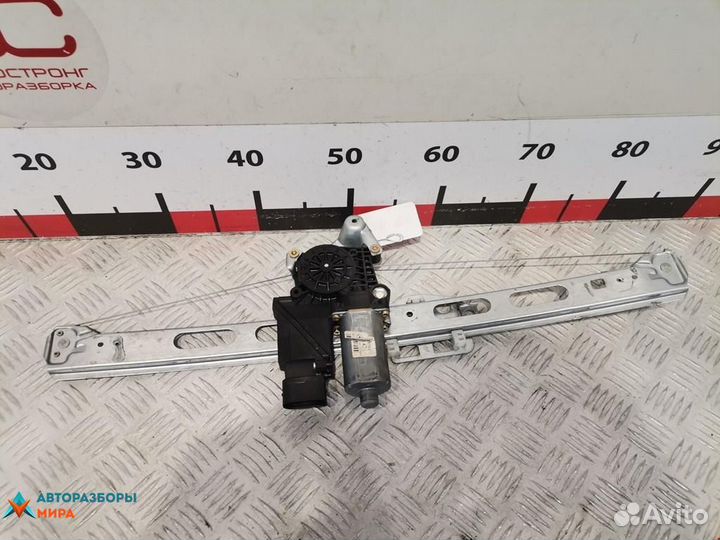 Стеклоподъемник передний правый Mercedes-Benz W168