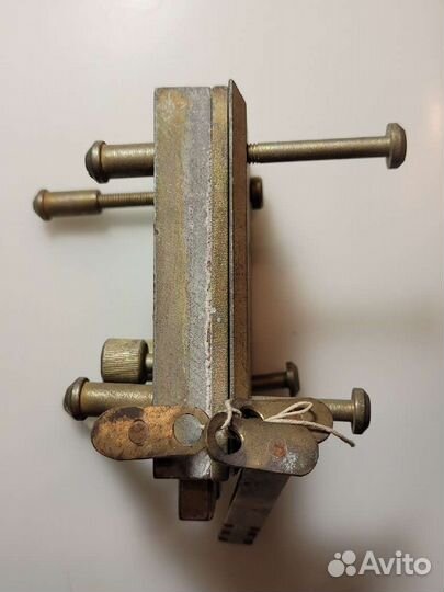 Замок дверной реечный