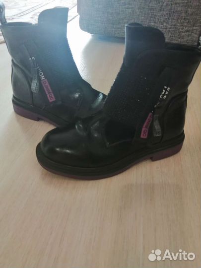 Ботинки на девочку