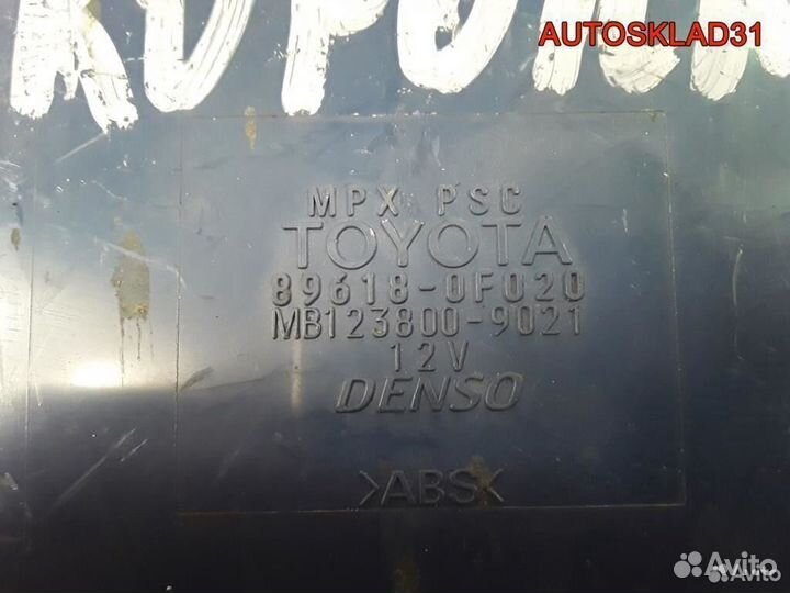 Блок электронный Toyota Corolla Verso 896180F020